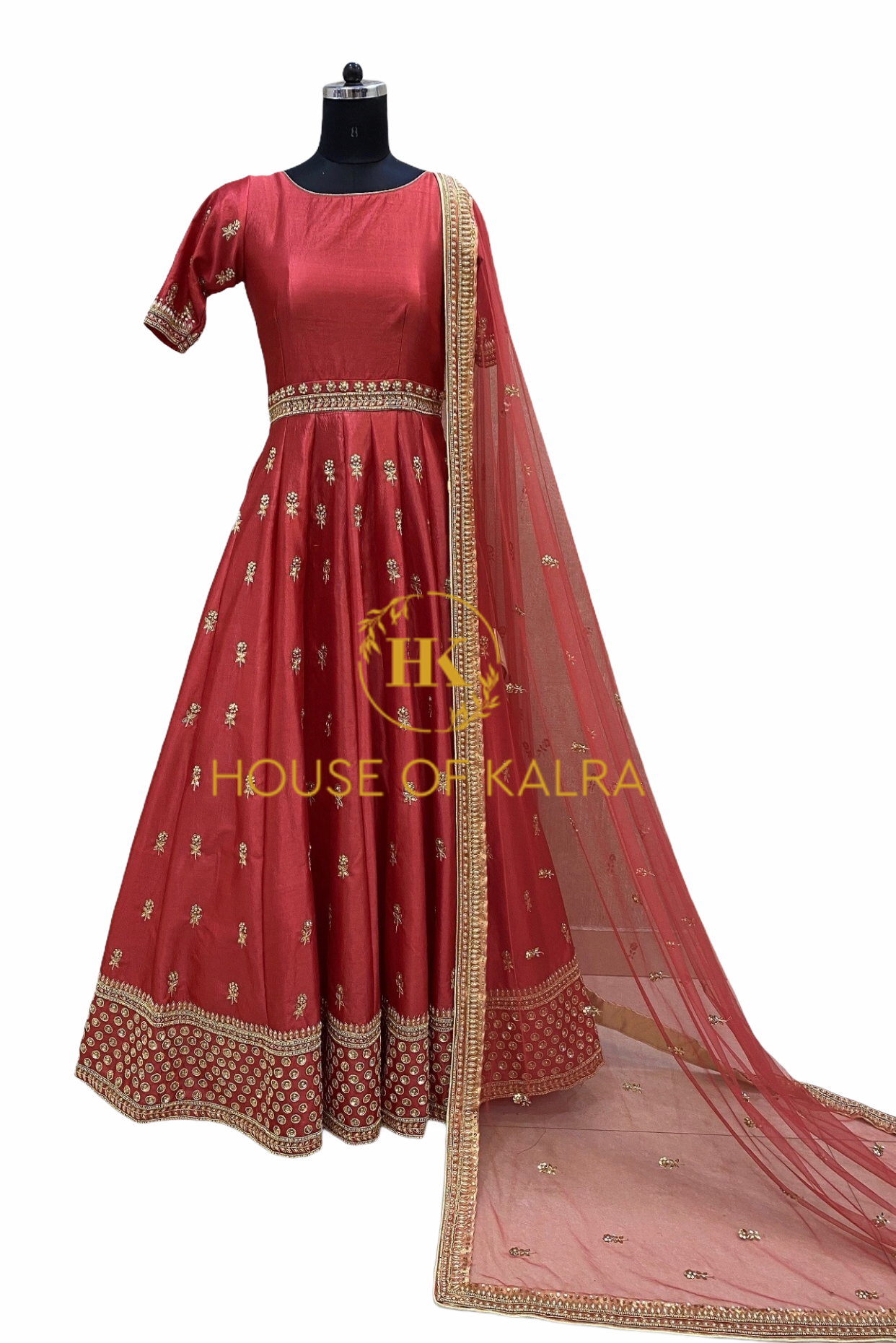Buy Raina Indian bridal Anarkali set at House Of Kalra Online store.